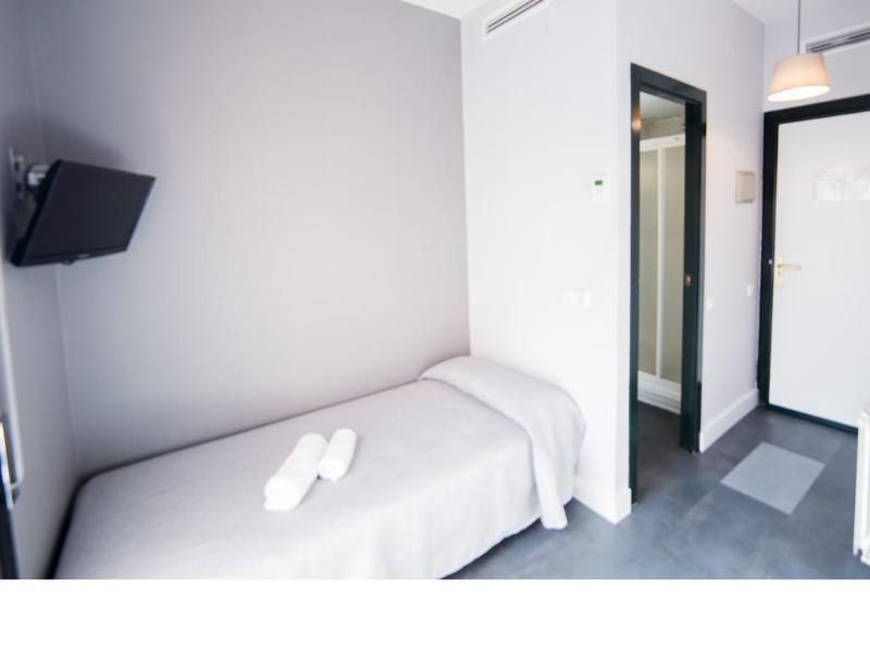 Residencia Universitaria San Agustin バルセロナ エクステリア 写真